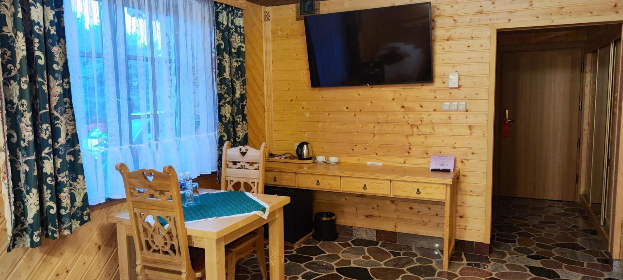 Chata Goralska I Pokoje Goscinne Ciechocinek Exterior photo